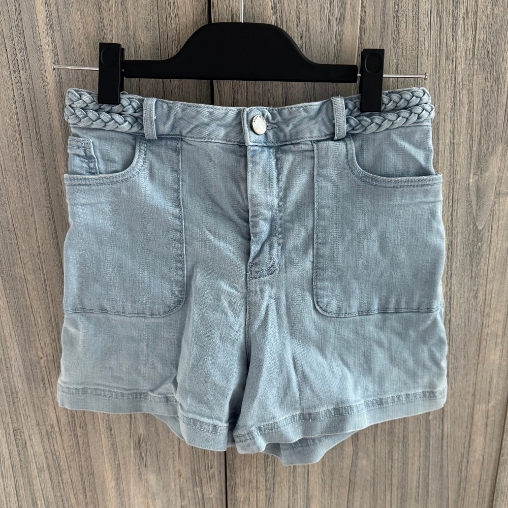 Alice and Olivia high waist shorts (runs small)